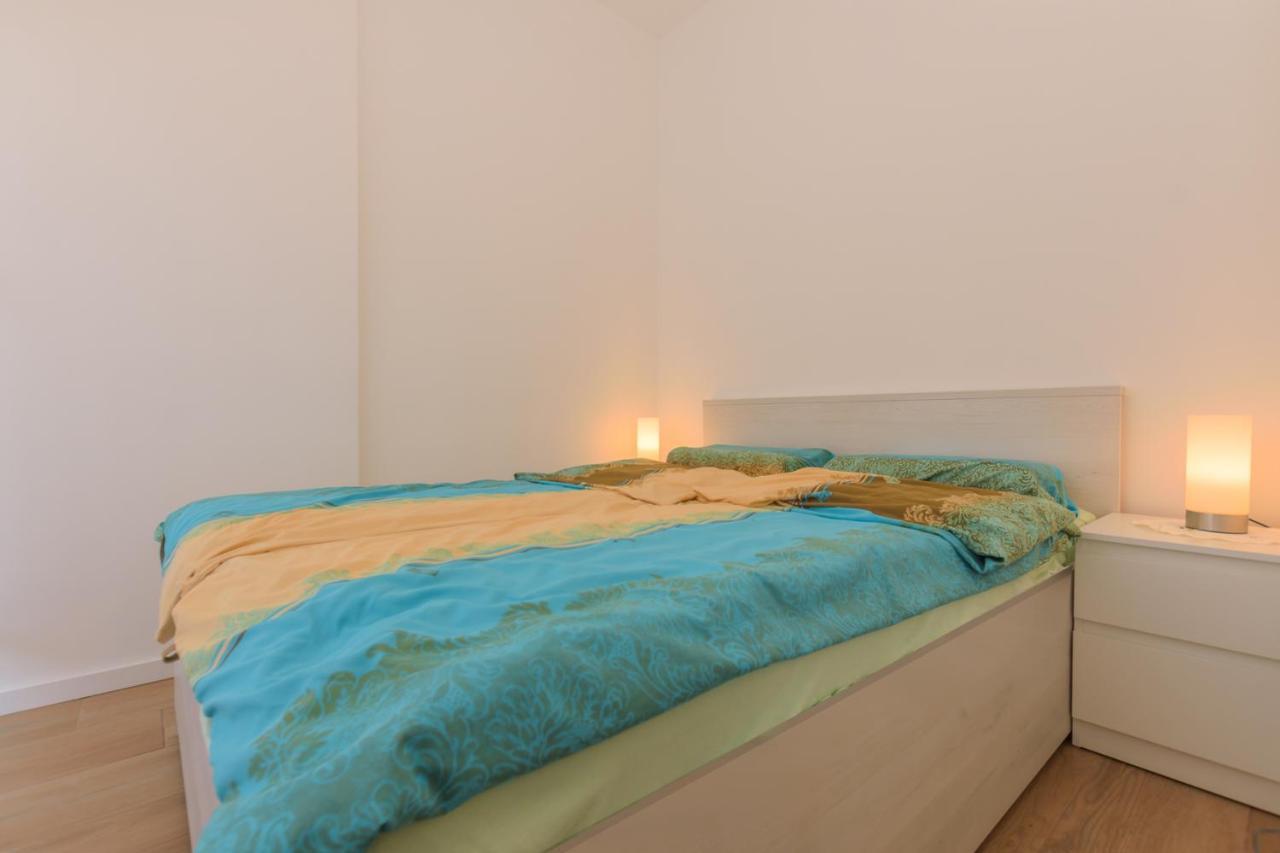 Appartement Gigo à Pula Extérieur photo